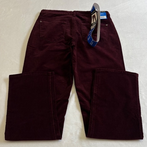 Well Worn brand: High Rise, Soft Corduroy Skinny Pants, Red, Size 10 (W30), NWT - Picture 8 of 16